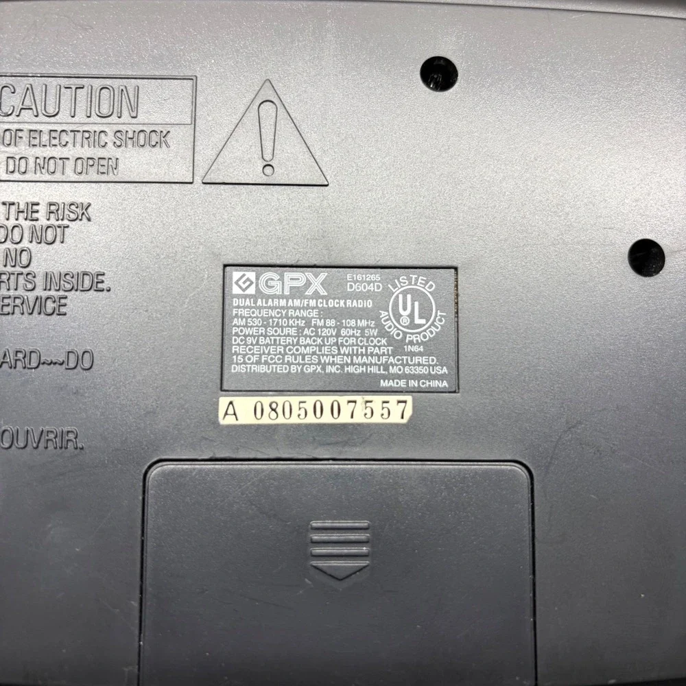 GPX Dual Alarm AM/FM Clock Radio‎ 120v 9v backup for clock Tested and working